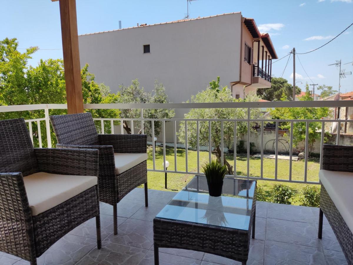 Elina House And Garden Villa Nikiti  Buitenkant foto