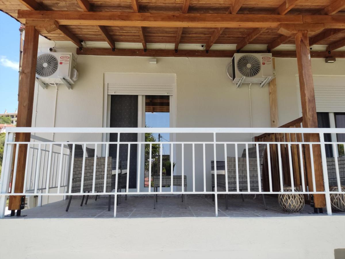 Elina House And Garden Villa Nikiti  Buitenkant foto